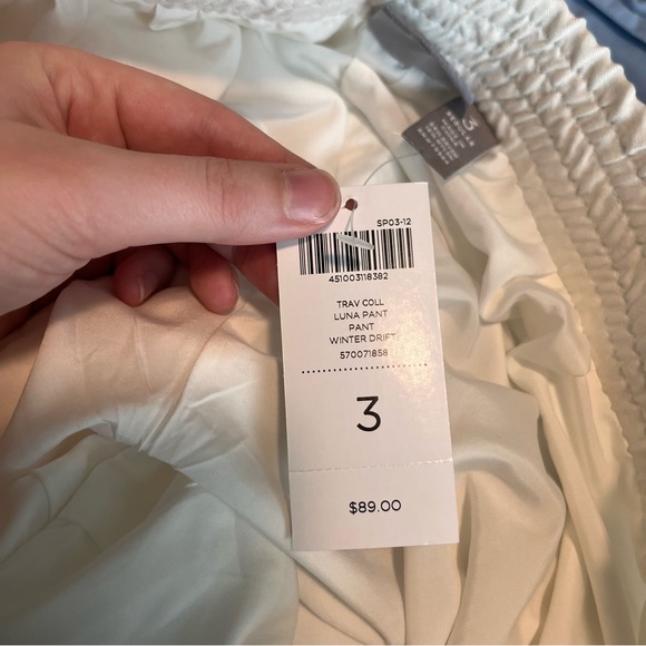 NWT CHICO’S Travelers Lined Luna Trouser Pull on Straight Leg Pants - Picture 5 of 9